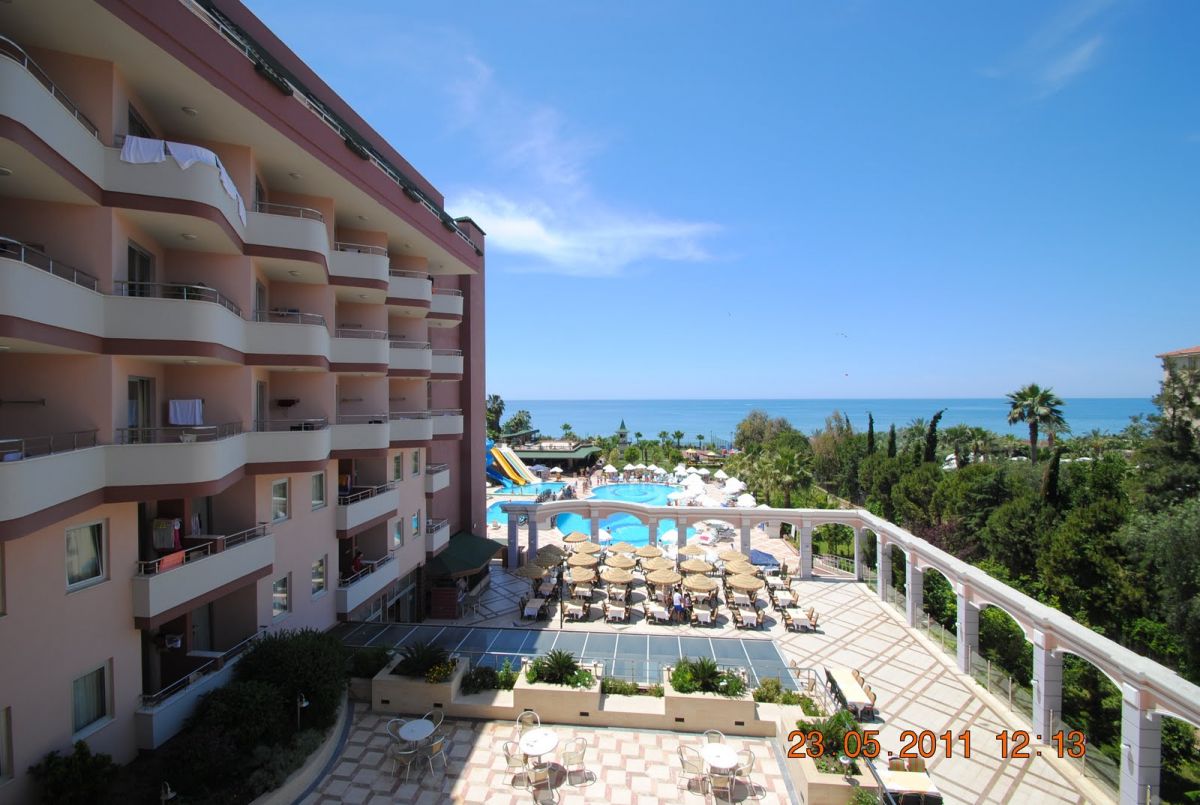 imagini hotel HOLIDAY GARDEN ALANYA